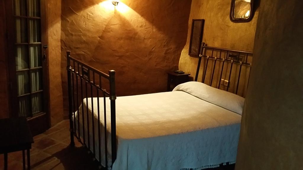 Posada Meson Mudejar Archez Bagian luar foto